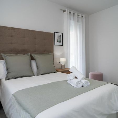 Aac Malaga - Apartamento Con Terraza, Muy Amplio, Totalmente Equipado, Cerca Del Centro Y Nuevo! Værelse billede