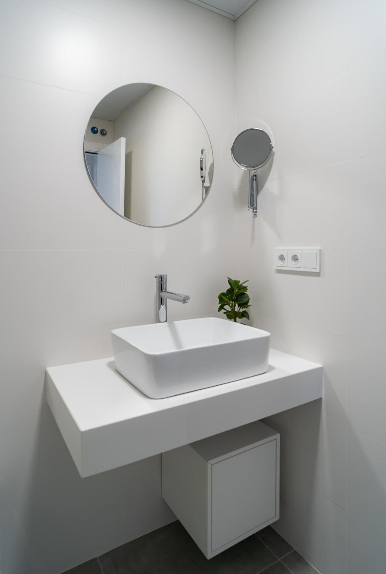 Aac Malaga - Apartamento Con Terraza, Muy Amplio, Totalmente Equipado, Cerca Del Centro Y Nuevo! Værelse billede