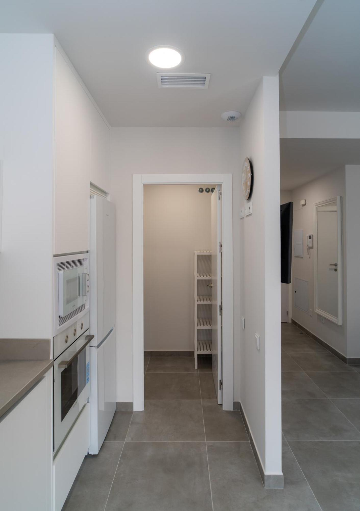 Aac Malaga - Apartamento Con Terraza, Muy Amplio, Totalmente Equipado, Cerca Del Centro Y Nuevo! Værelse billede