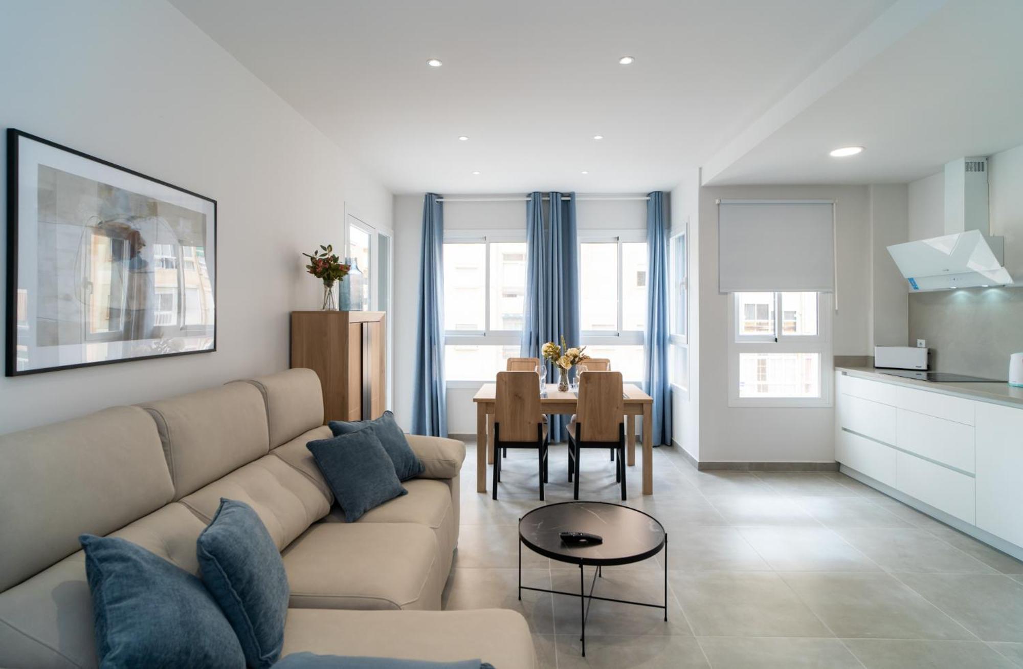 Aac Malaga - Apartamento Con Terraza, Muy Amplio, Totalmente Equipado, Cerca Del Centro Y Nuevo! Værelse billede