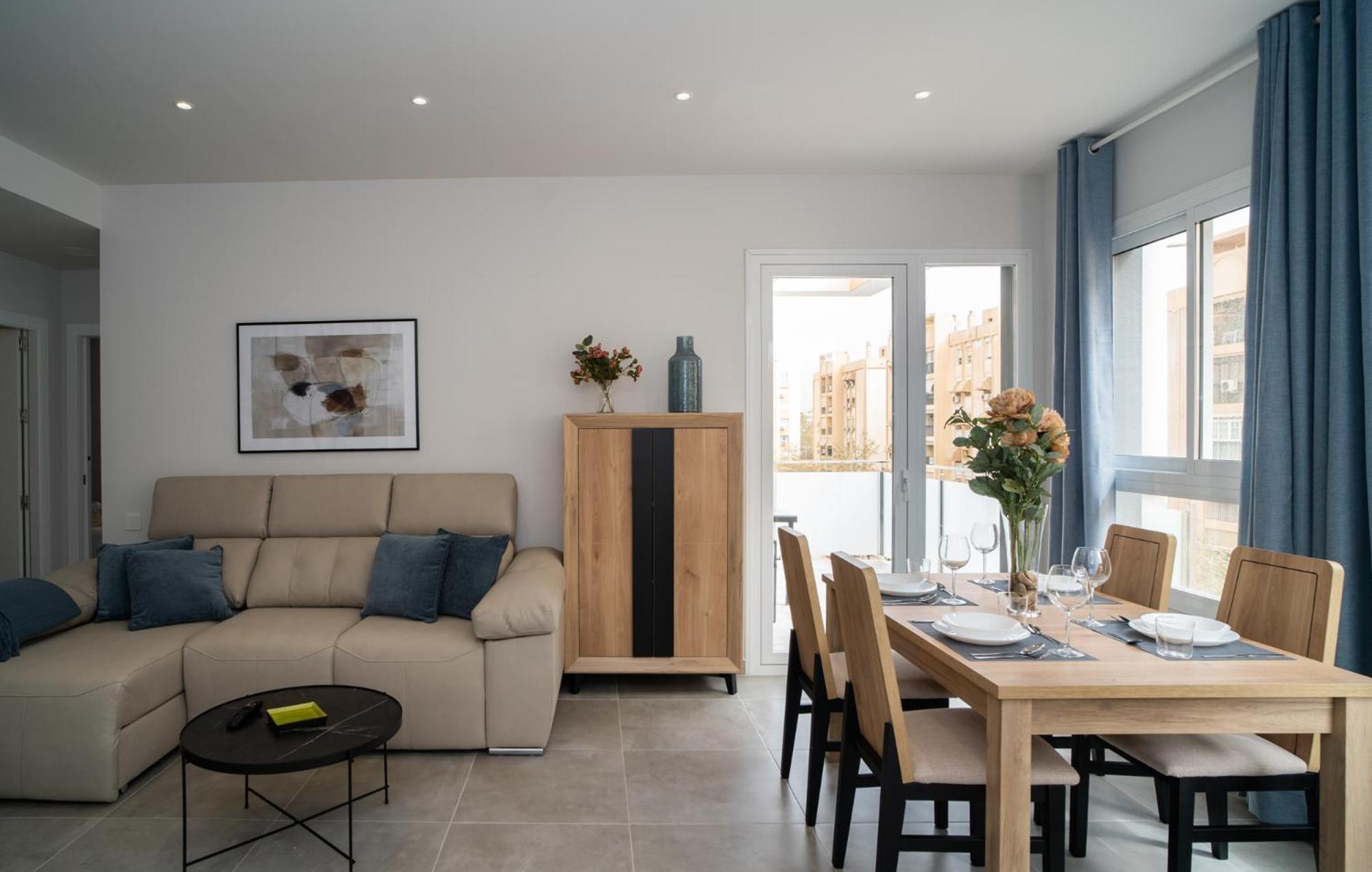 Aac Malaga - Apartamento Con Terraza, Muy Amplio, Totalmente Equipado, Cerca Del Centro Y Nuevo! Værelse billede